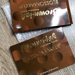 Brown-ish Blossom Makeup Eyeshadow Palette – 24 Shades of Brownies